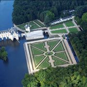 Aerial view of the Château de Chenonceau on the River Cher